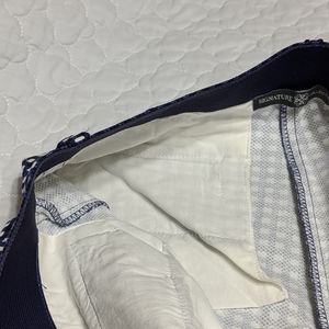 Avon Signature Collection Capris